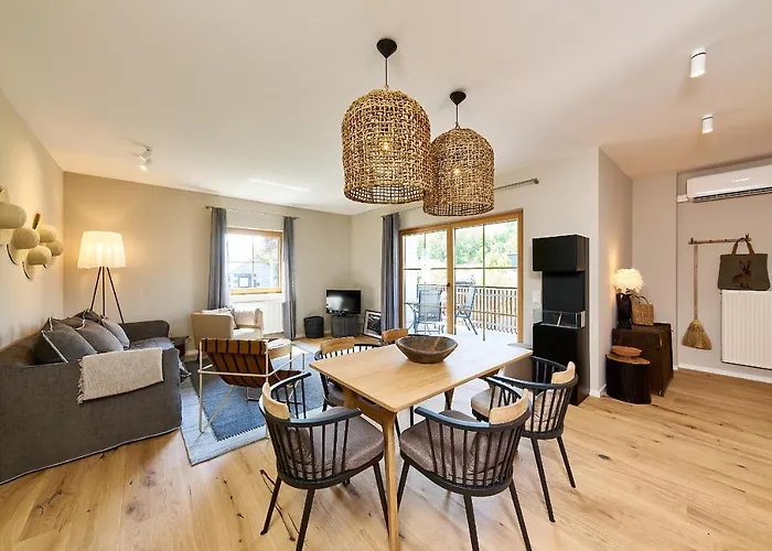 Wehlener Klosterberg 베른카슈텔쿠에스